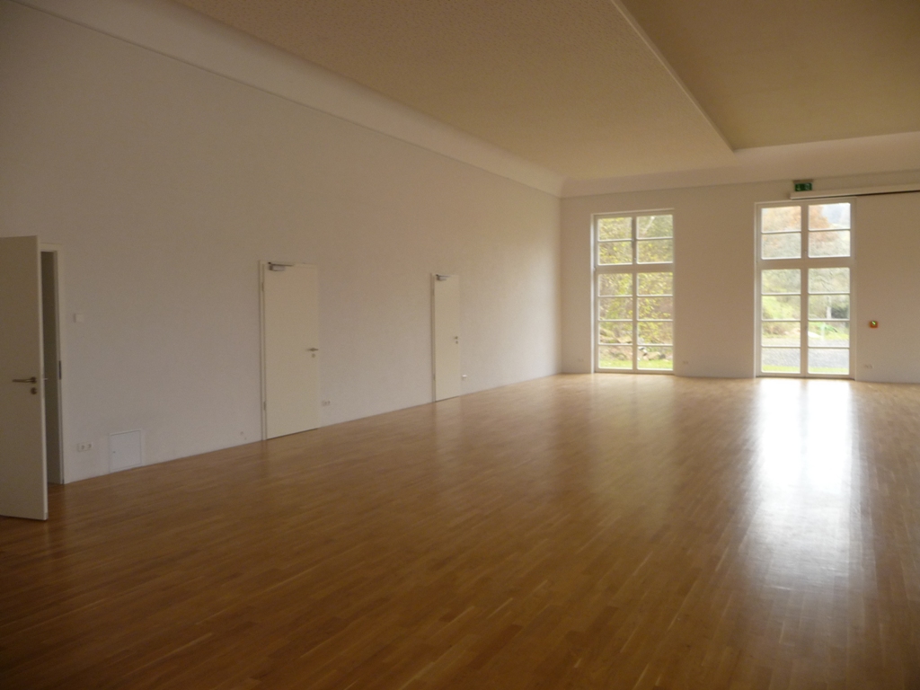 Schlosshalle (2).JPG